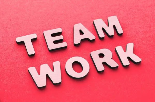 How To Have A Team Work With Minimal Spending